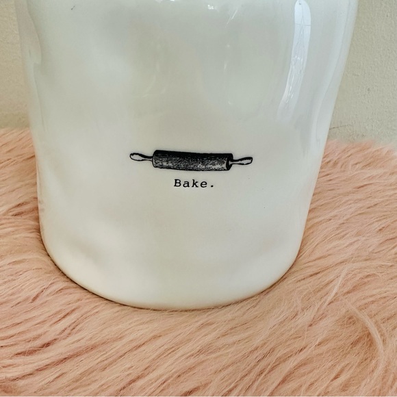 Rae Dunn Icon Bake Large Canister [2018 HTF] - Picture 2 of 7